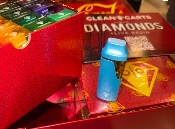 Clean Carts 2g vape pen